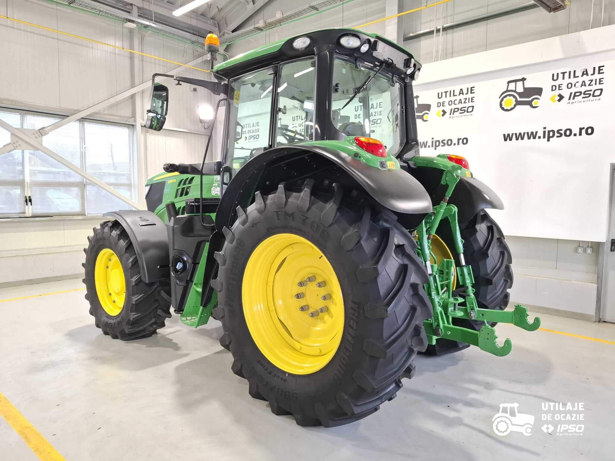 John Deere 6155M