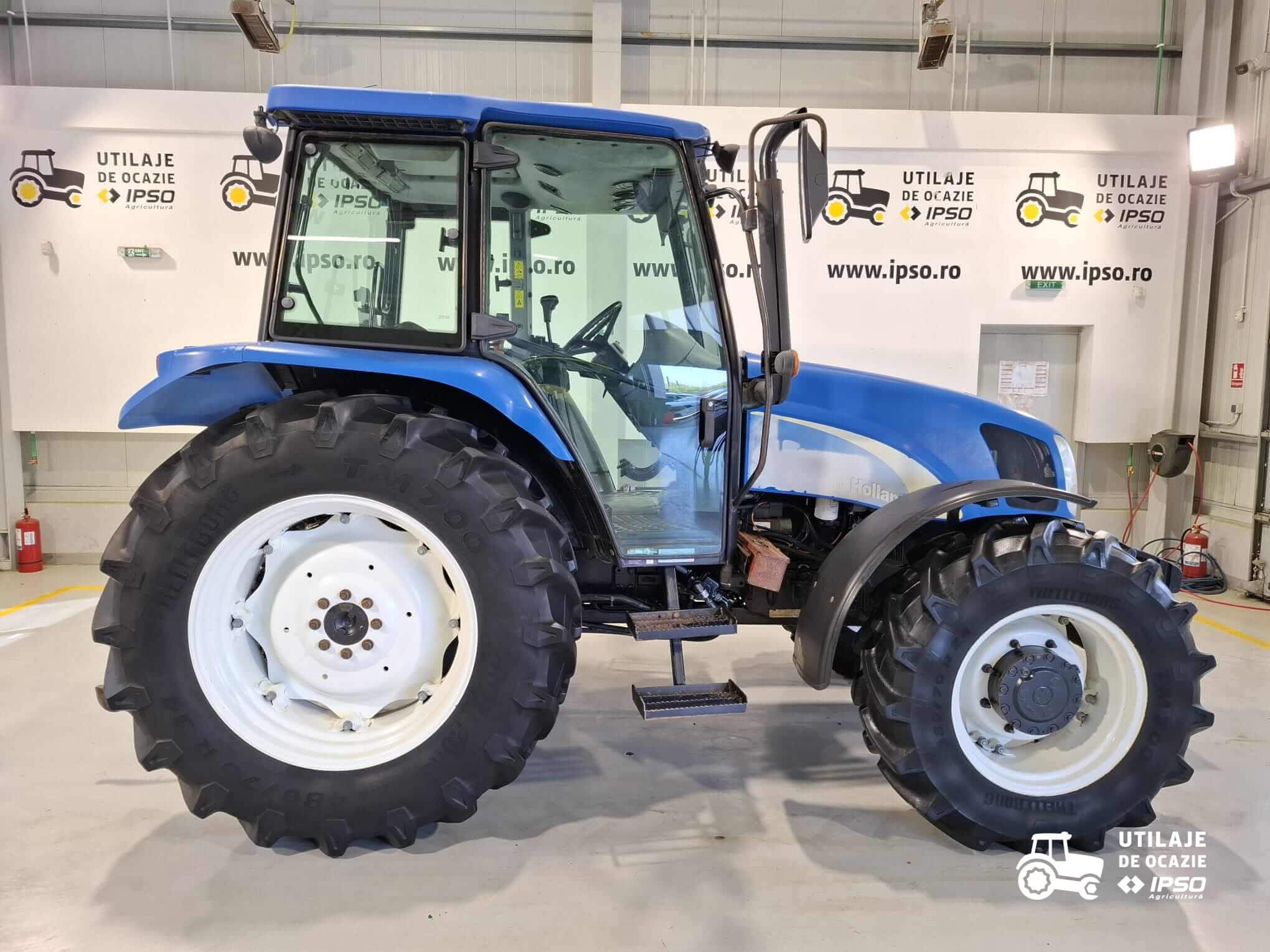 New Holland T5060