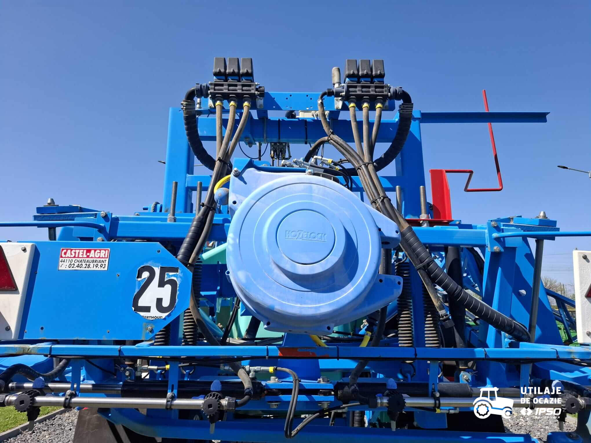 Sprayer tractat Berthoud model Racer 23