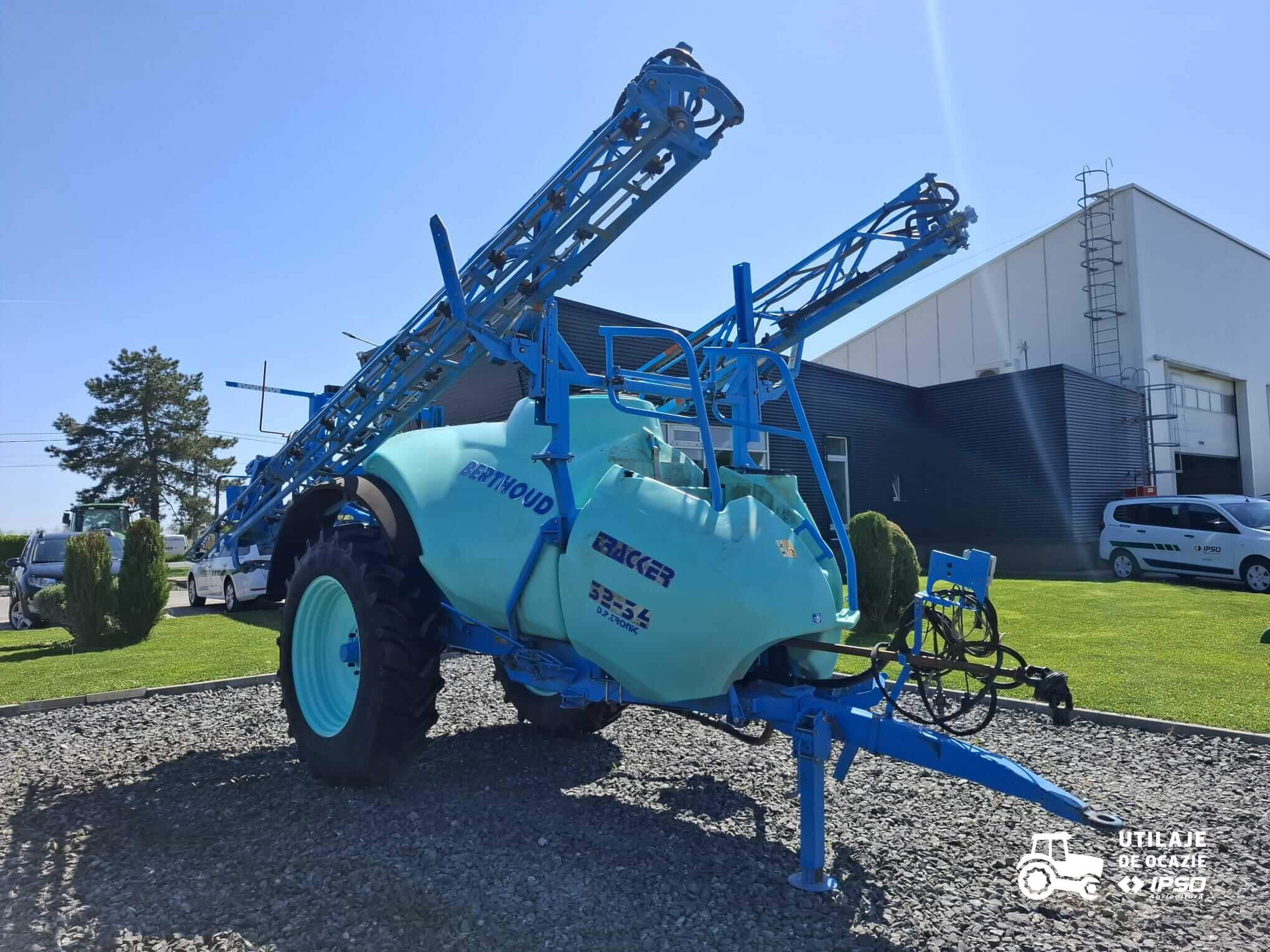 Sprayer tractat Berthoud model Racer 23