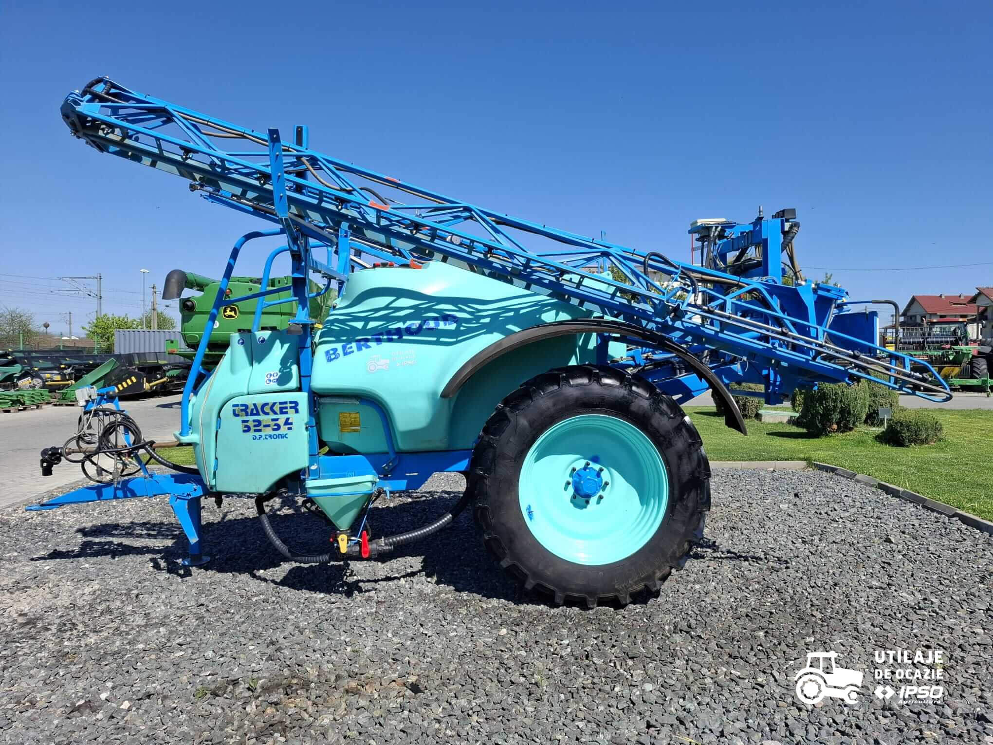 Sprayer tractat Berthoud model Racer 23