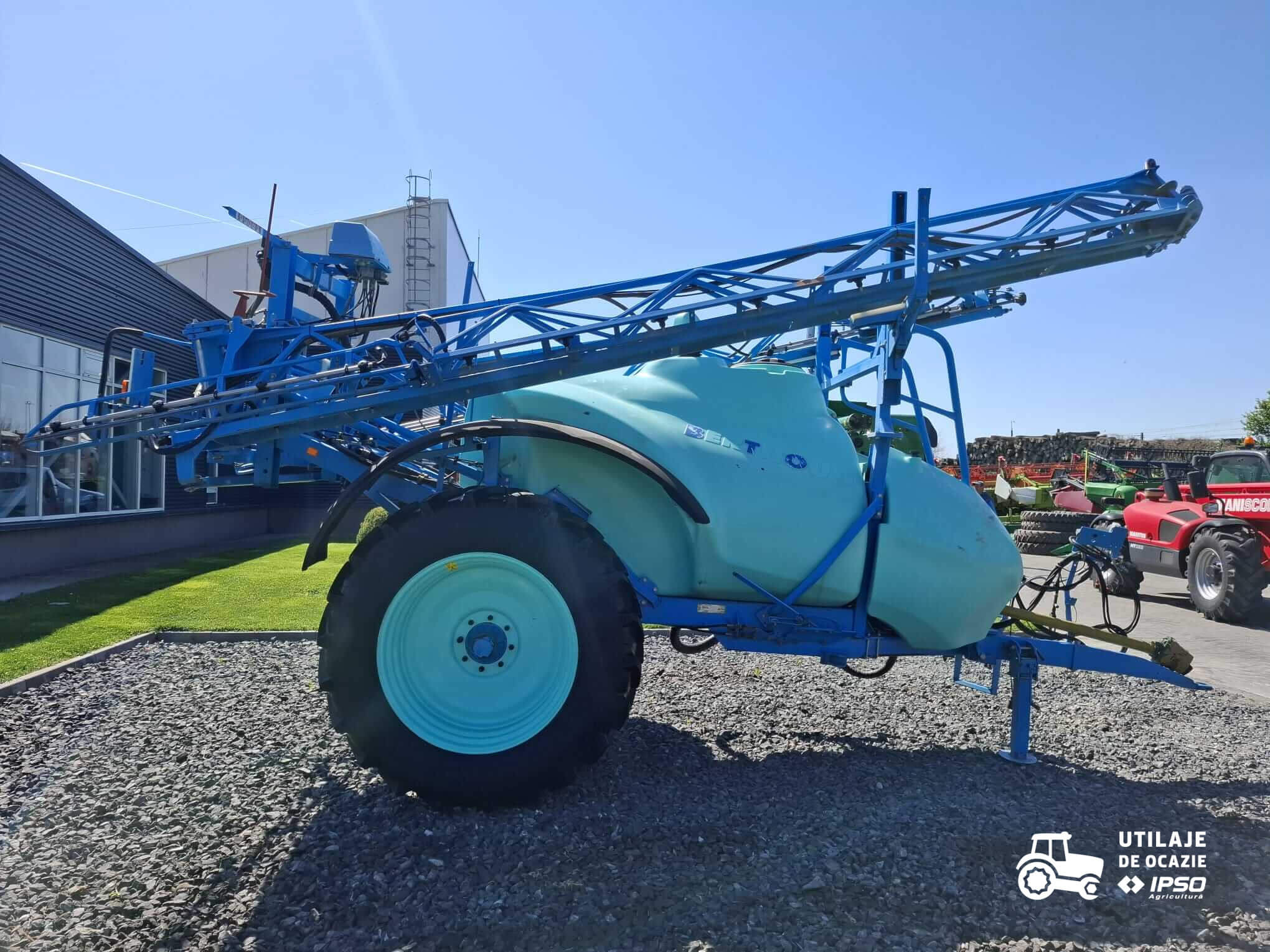 Sprayer tractat Berthoud model Racer 23