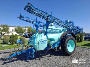 Sprayer tractat Berthoud model Racer 23 ( roti inguste + roti late)