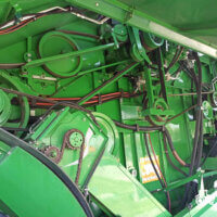 John Deere W440 + Header paioase