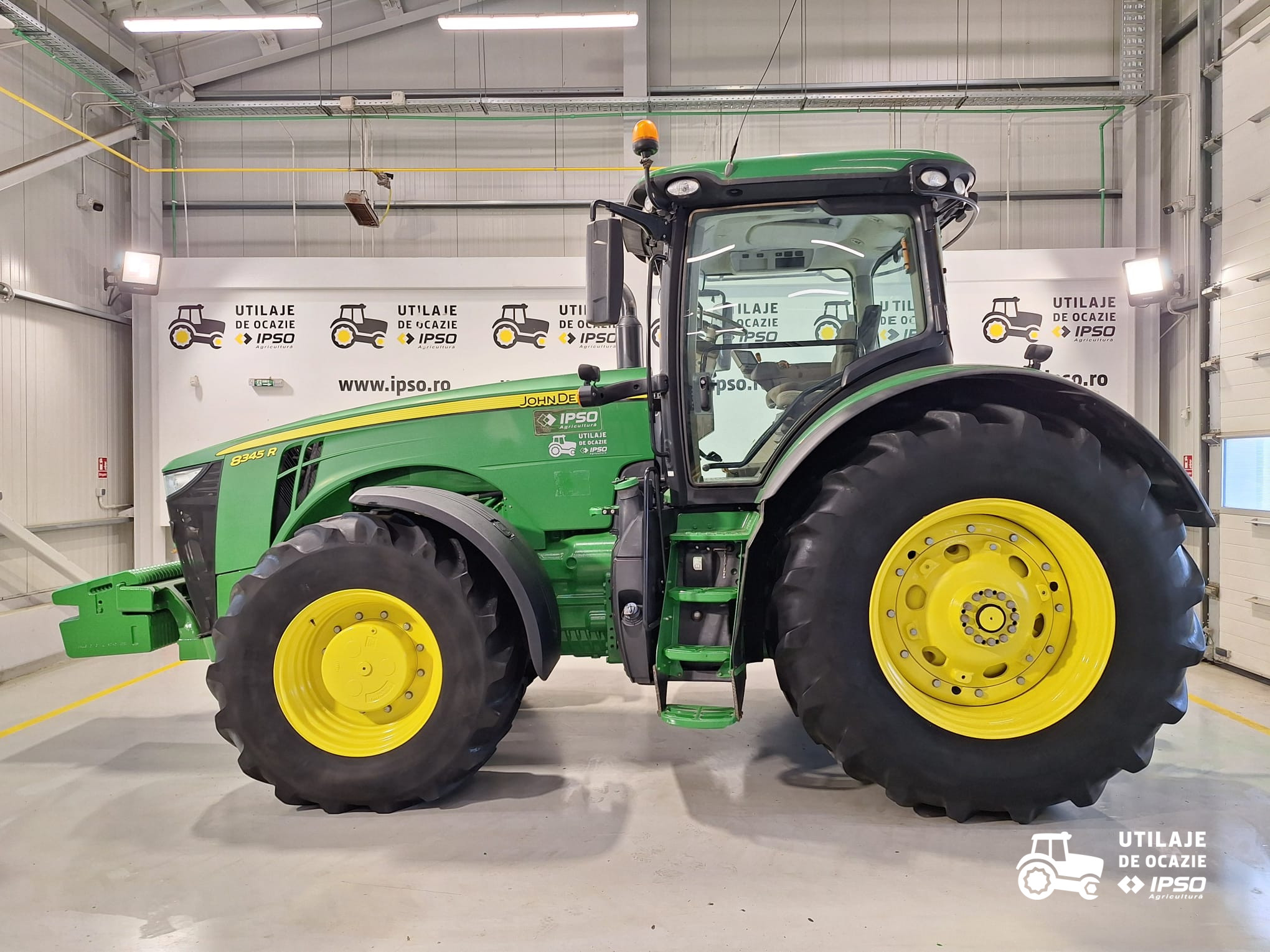 John Deere 8345R
