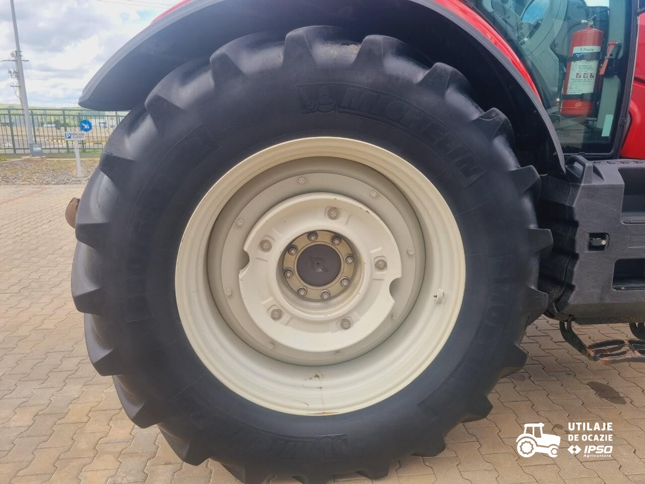 Valtra T194H
