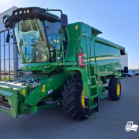 John Deere W550