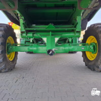 John Deere W550