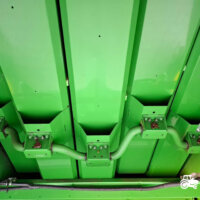 John Deere W550