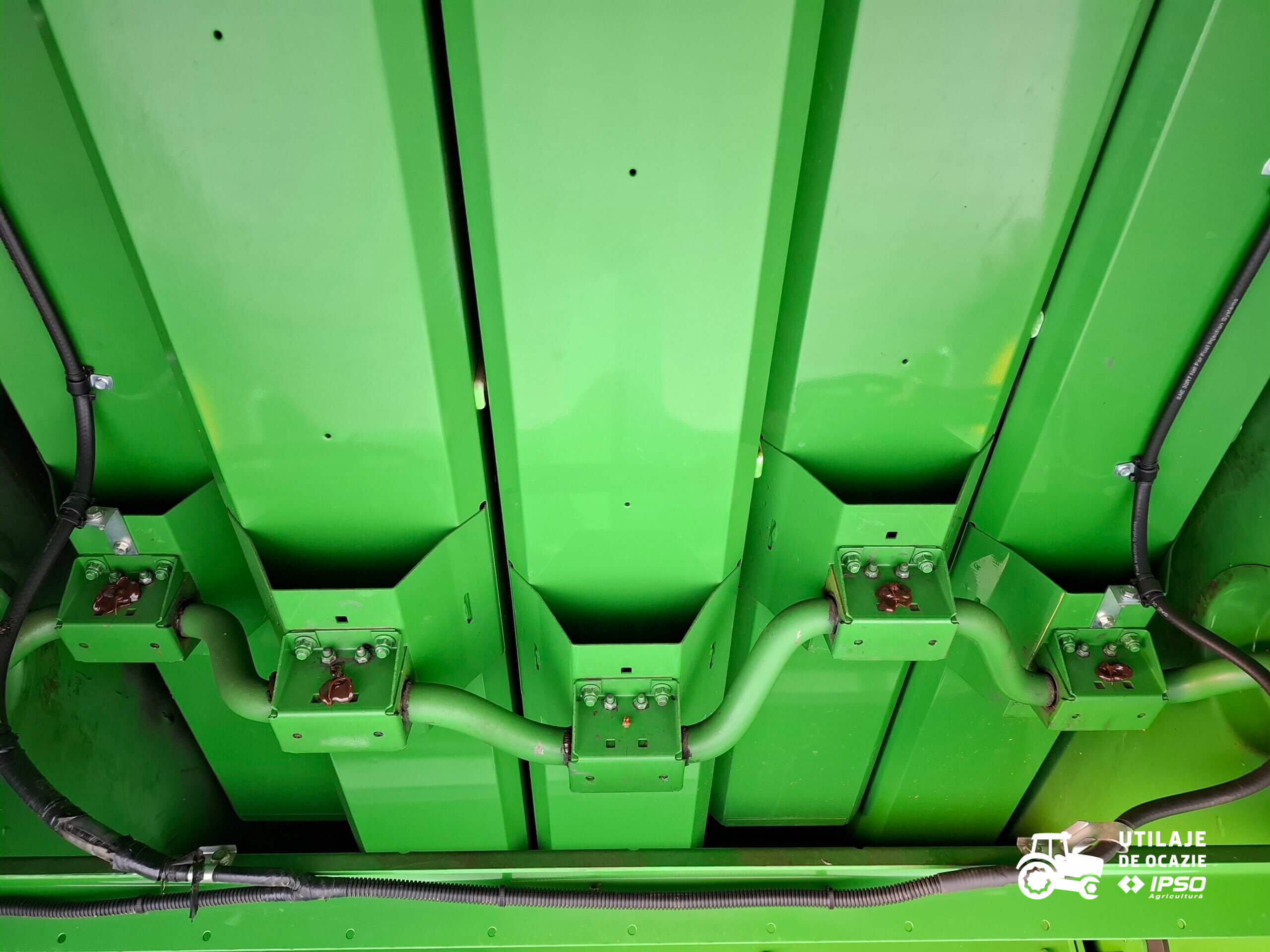 John Deere W550