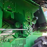 John Deere W550