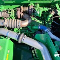 John Deere W550