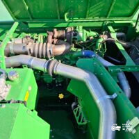 John Deere W550