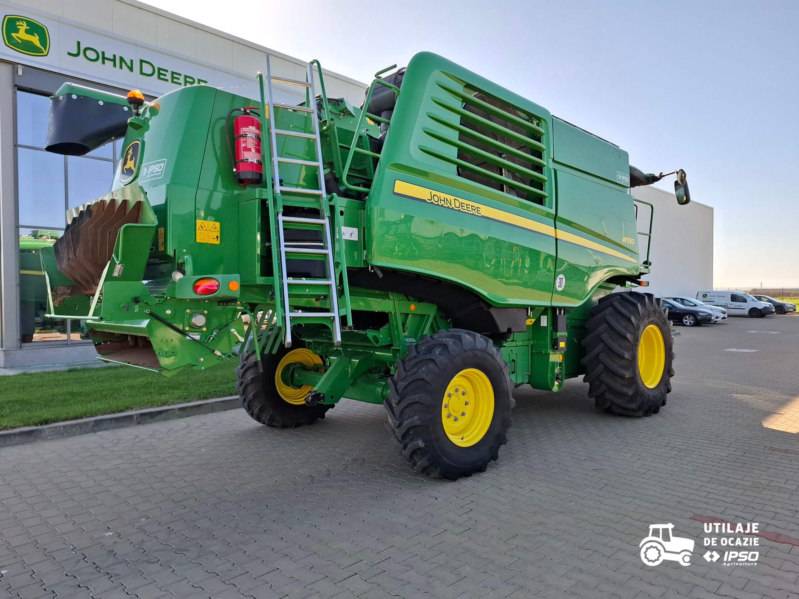 John Deere W550