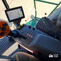 John Deere W550
