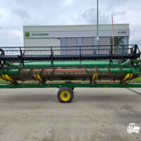 John Deere W550
