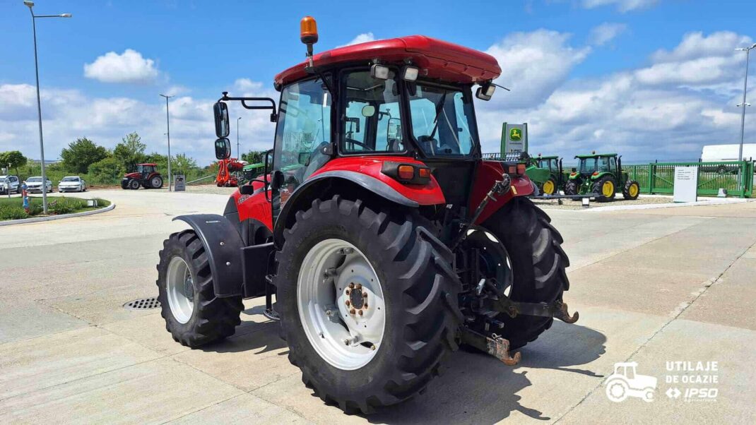 Case Farmall 115A