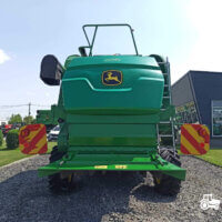 John Deere W440 + Header paioase