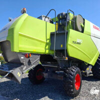 Claas Tucano 320 + Header paioase