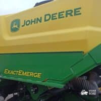 Semanatoare prasitoare John Deere DB37 ExactEmerge