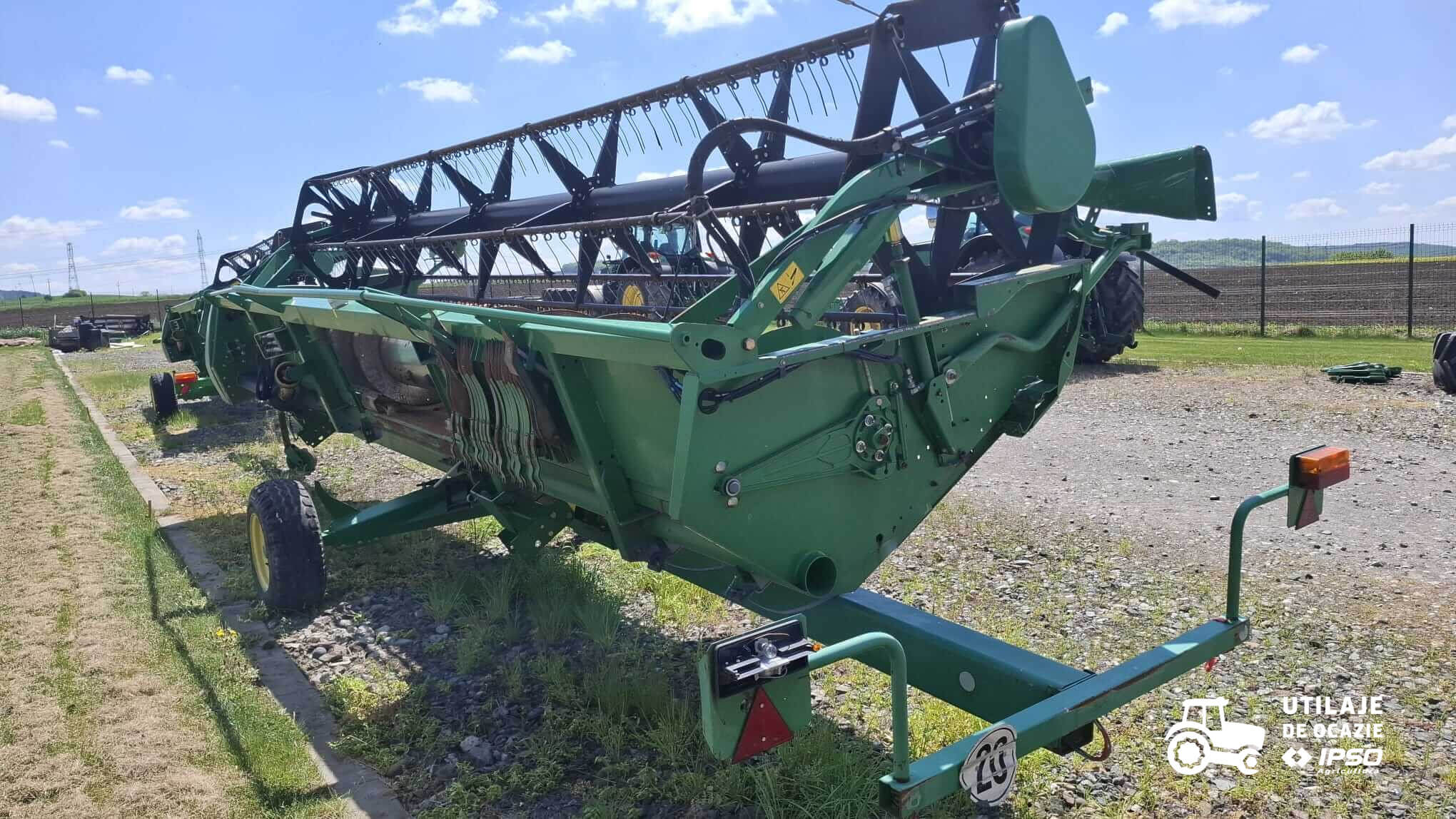 John Deere S670i HM 4x4 + Header paioase