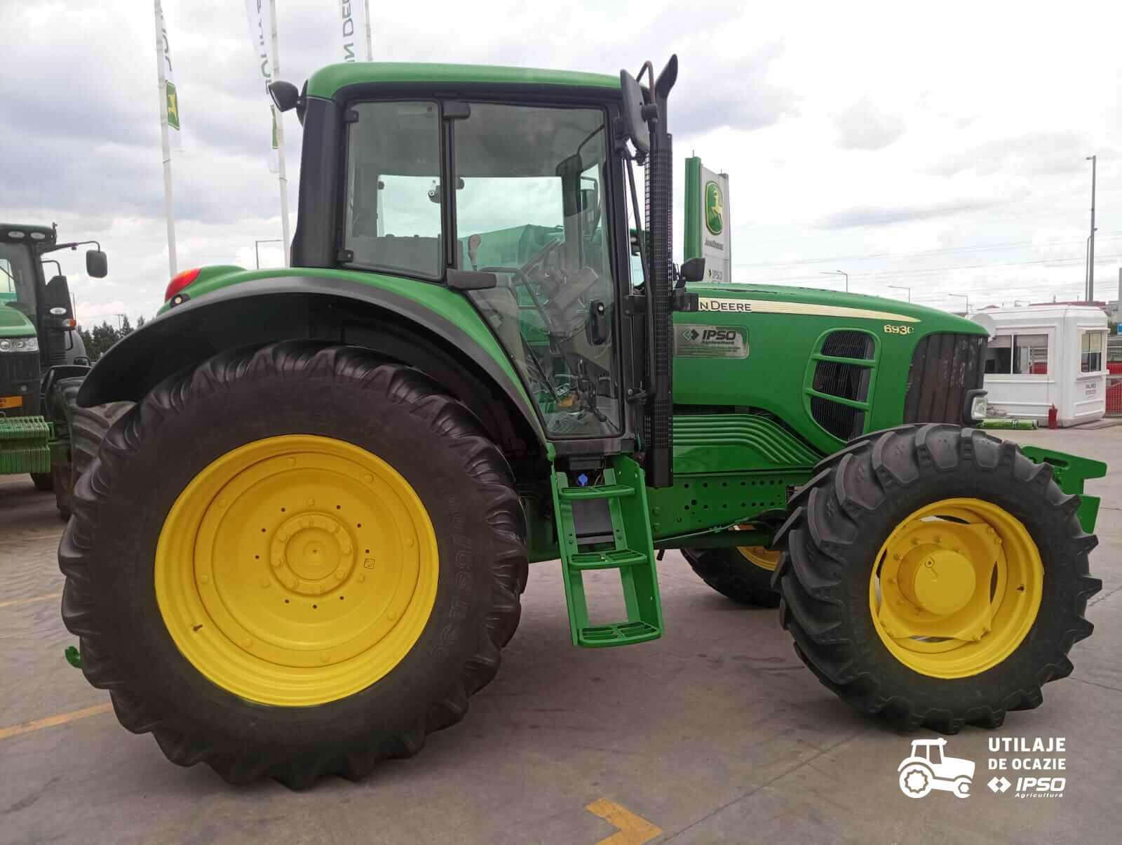 Tractor John Deere 6930