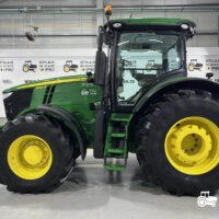 John Deere 7230R