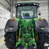 John Deere 7230R