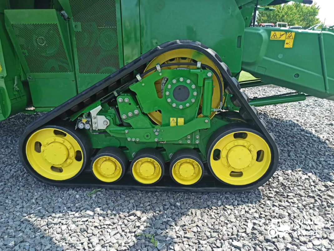 John Deere S680i 4x4