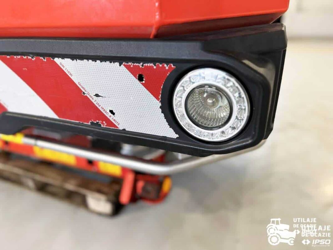 Distribuitor de ingrasaminte Kuhn Axis 40.2 H EMC W