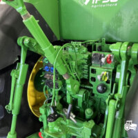 John Deere 7230R