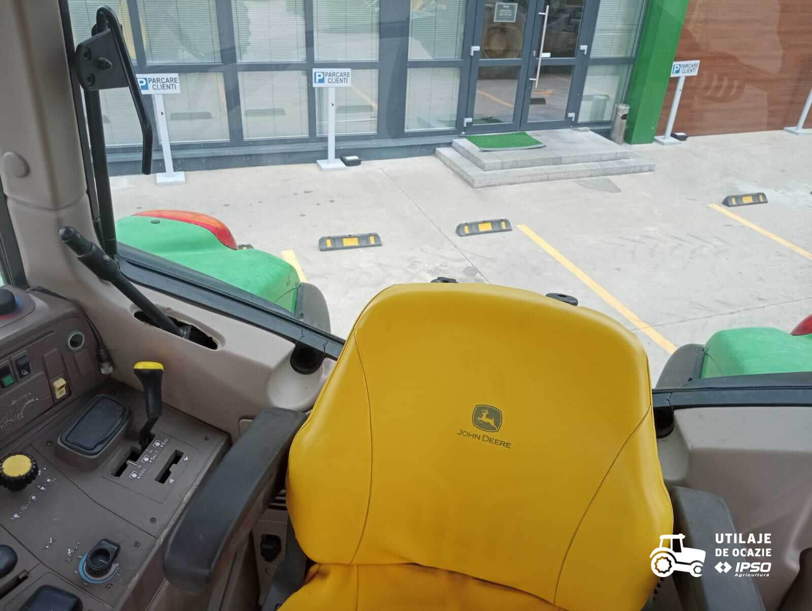 Tractor John Deere 6930
