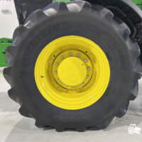John Deere 7230R