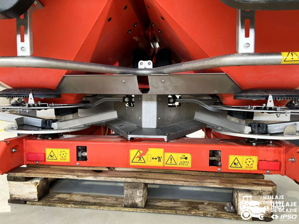 Distribuitor de ingrasaminte Kuhn Axis 40.2 H EMC W