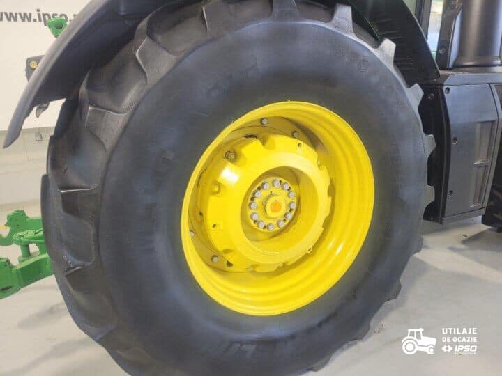 John Deere 8400R