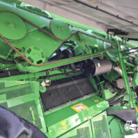 John Deere S770 + Header paioase