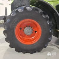 Claas Axion 810
