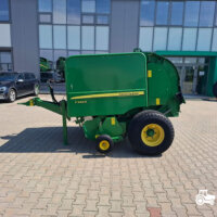 Presa de balotat John Deere model F440E