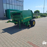 Presa de balotat John Deere model F440E