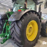 John Deere 8400R