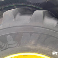 John Deere 8400R