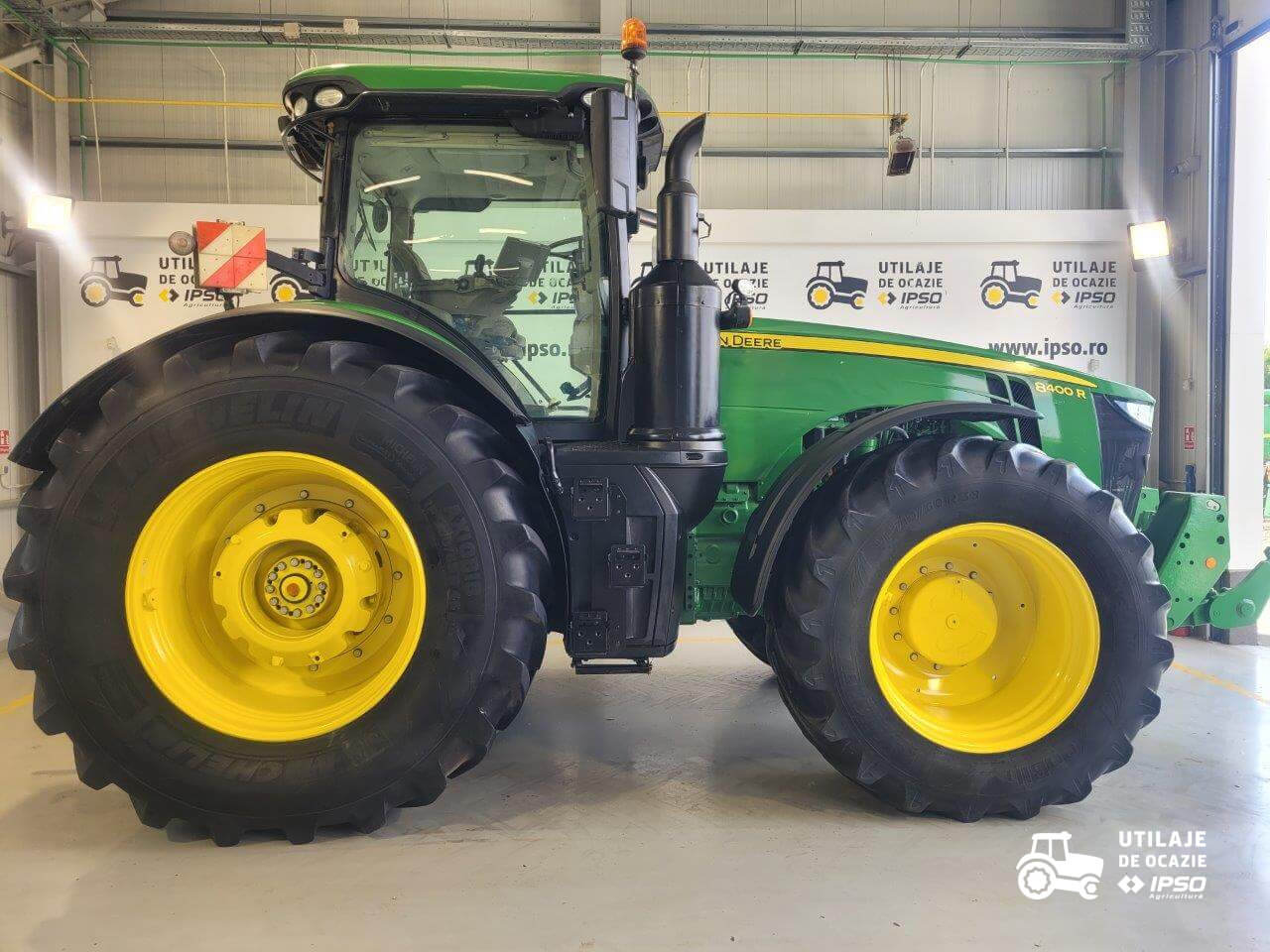 John Deere 8400R