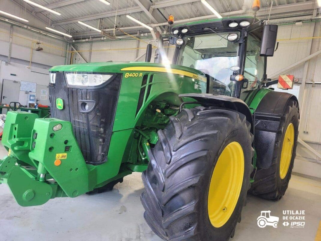 John Deere 8400R