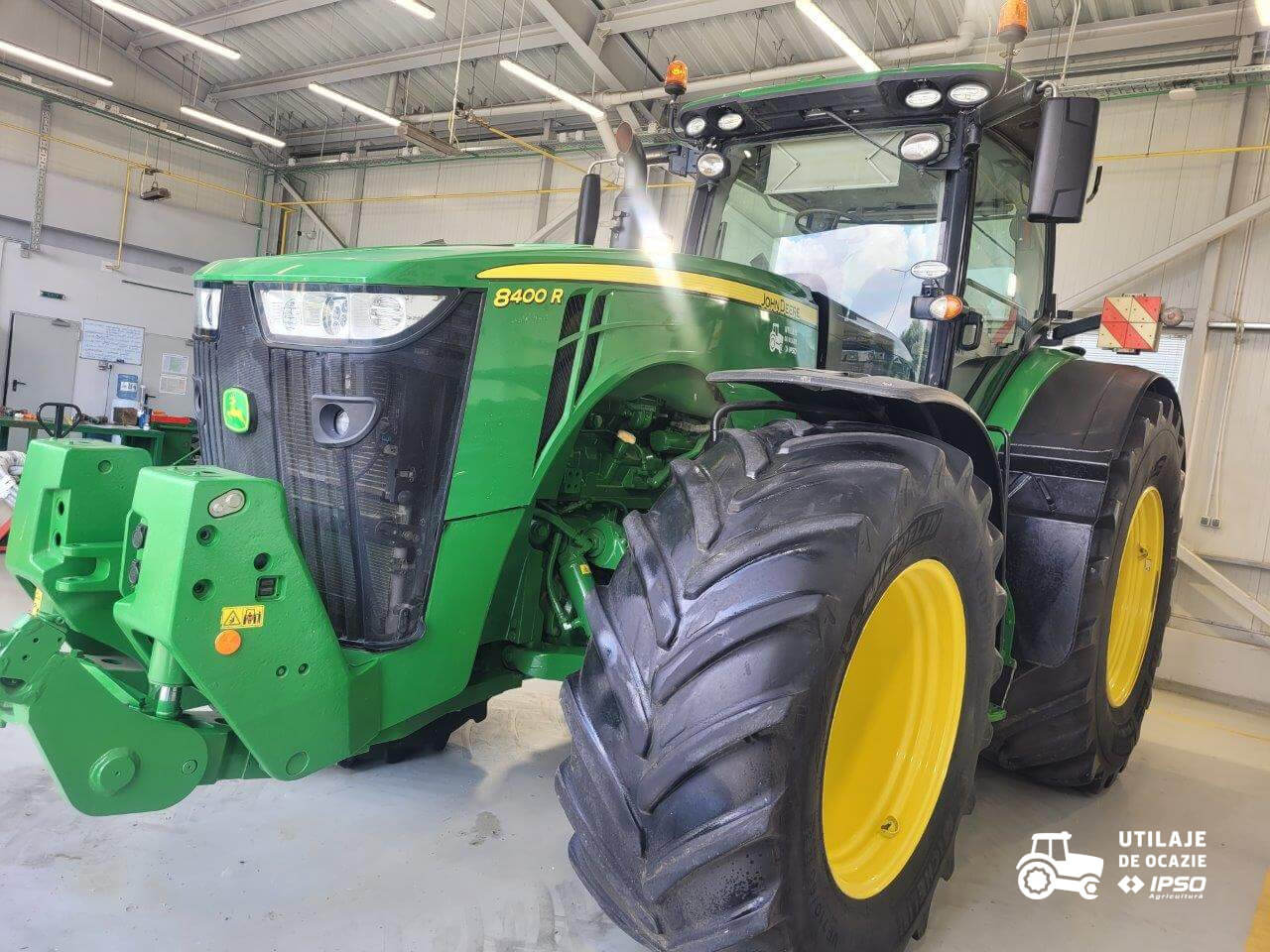 John Deere 8400R