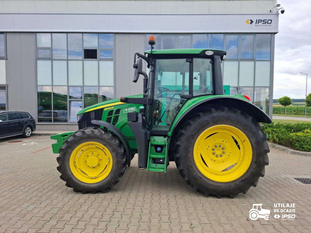 Tractor John Deere 6100M + roti inguste