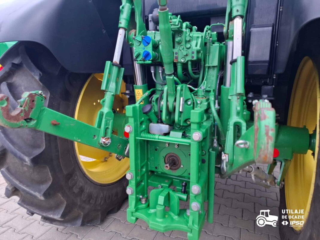 Tractor John Deere 6100M + roti inguste