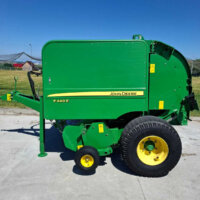 Presa de balotat John Deere model F440E