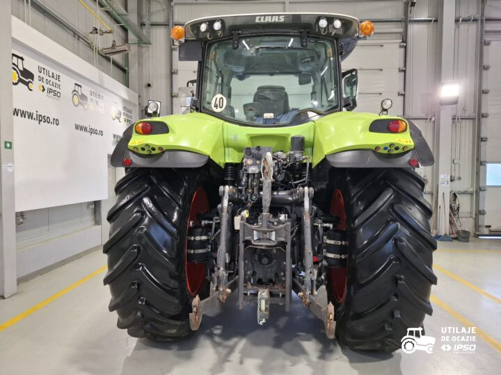 Claas Axion 810