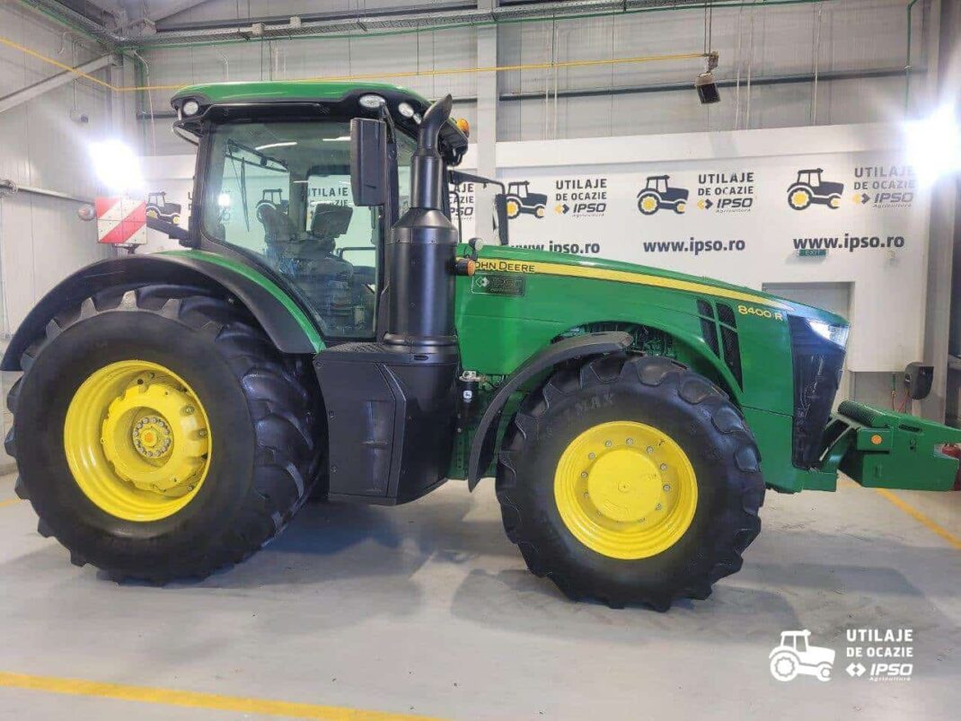 John Deere 8400R