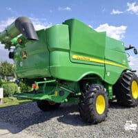 John Deere S770 + Header paioase